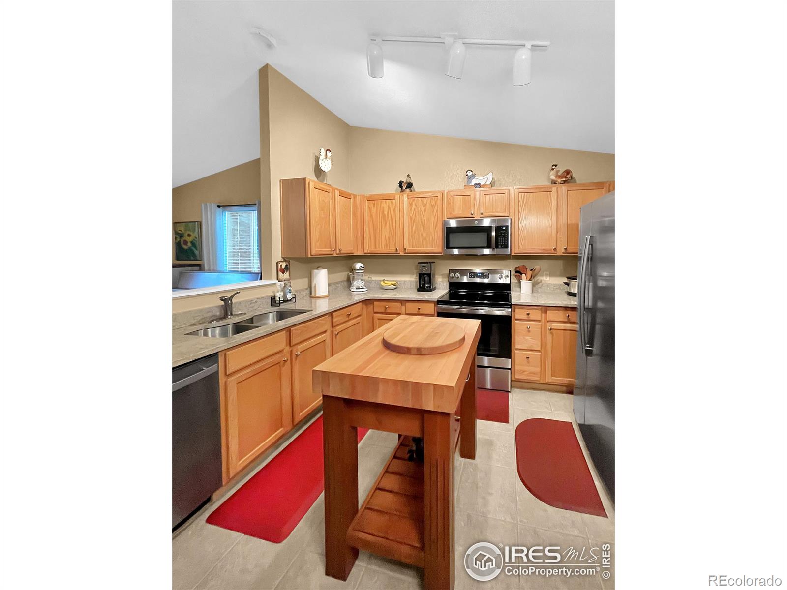 MLS Image #8 for 1640  bain drive,erie, Colorado