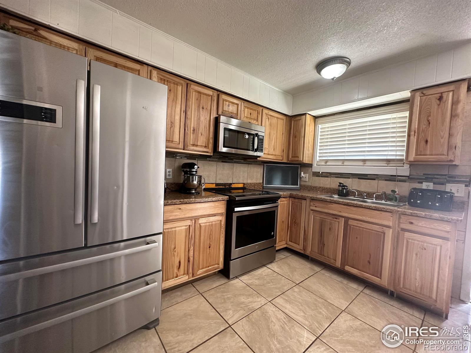 MLS Image #3 for 8186  ivanhoe street,dupont, Colorado