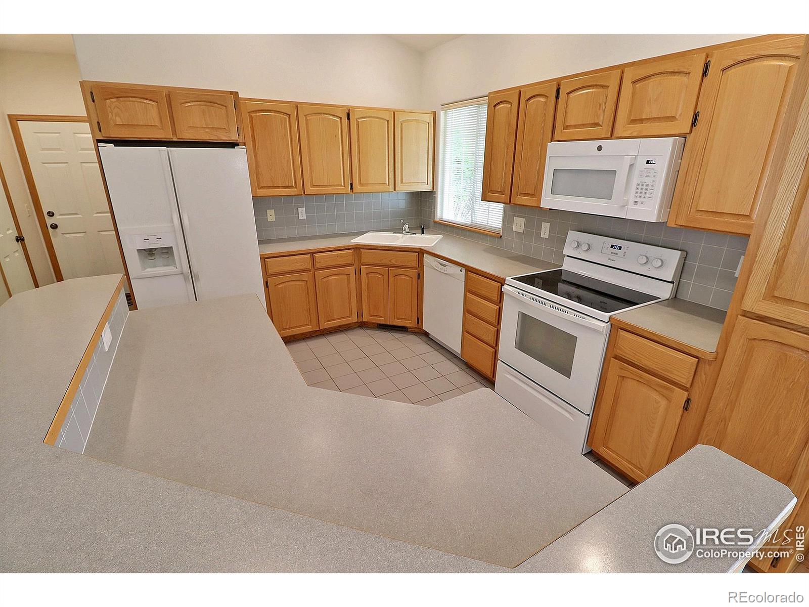 MLS Image #12 for 2362  woody creek circle,loveland, Colorado