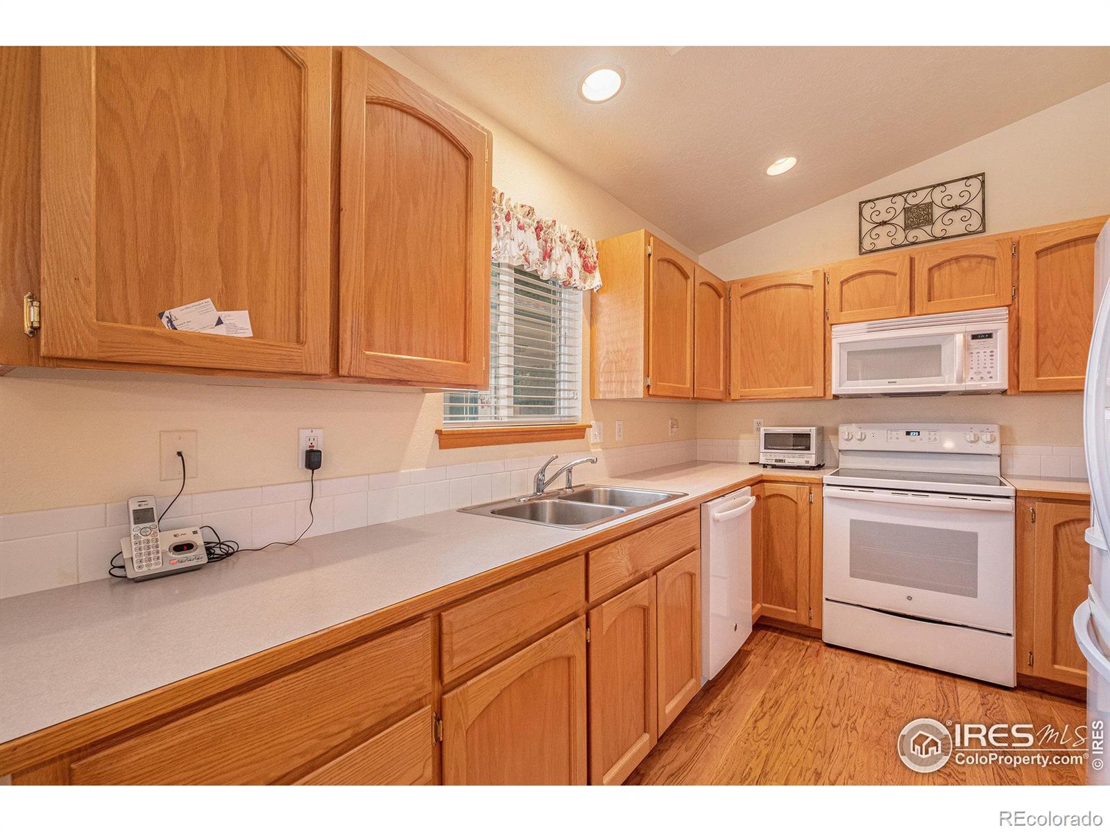 MLS Image #12 for 529  radiant drive,loveland, Colorado