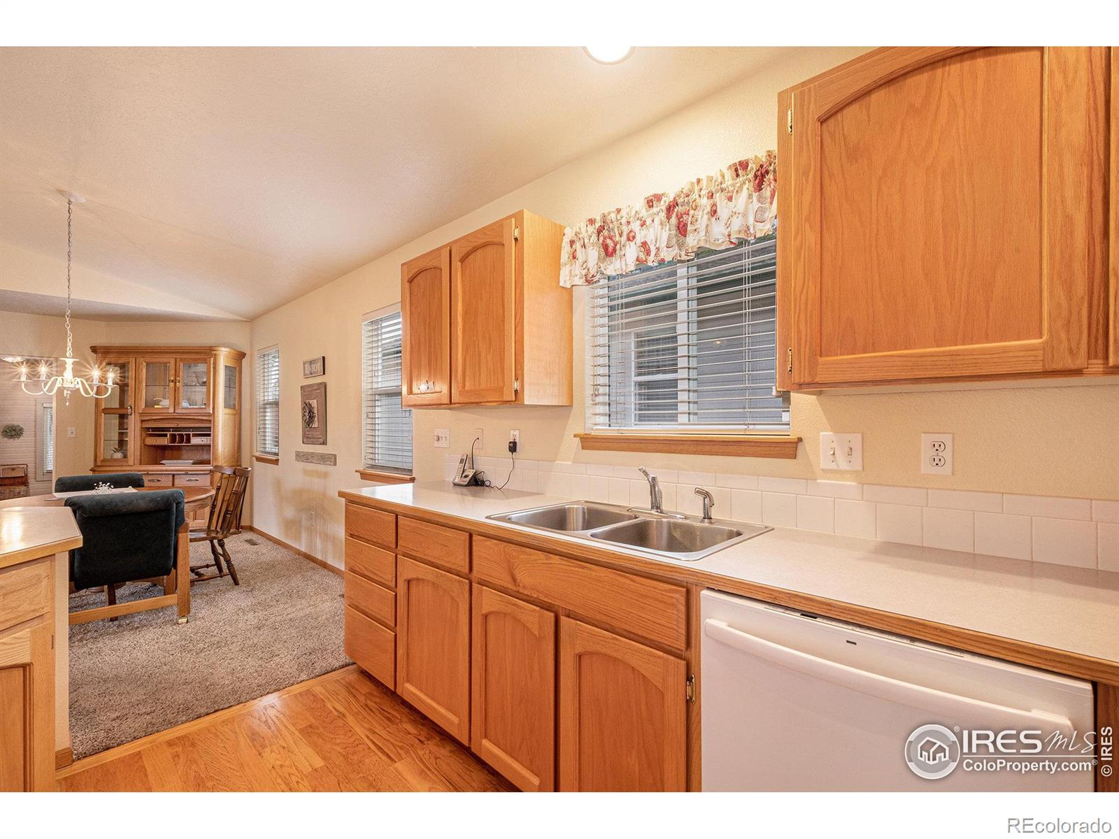 MLS Image #13 for 529  radiant drive,loveland, Colorado