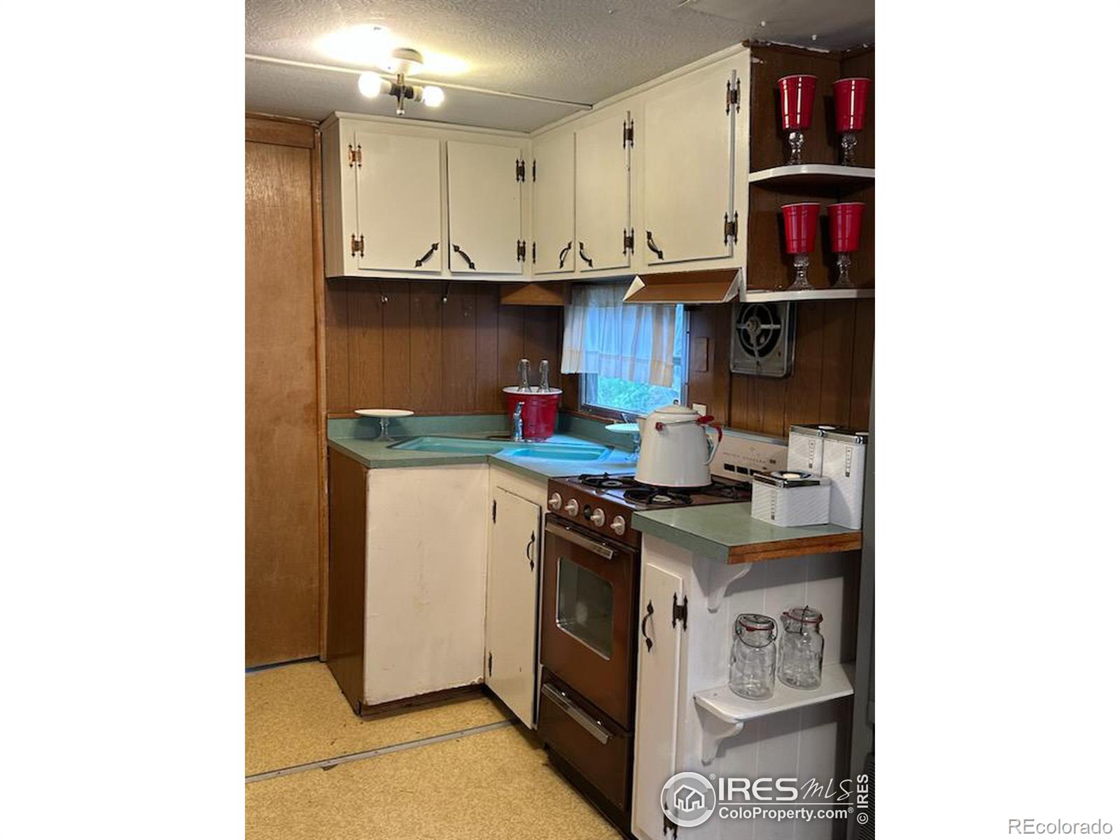 MLS Image #20 for 160  manners lane,bellvue, Colorado