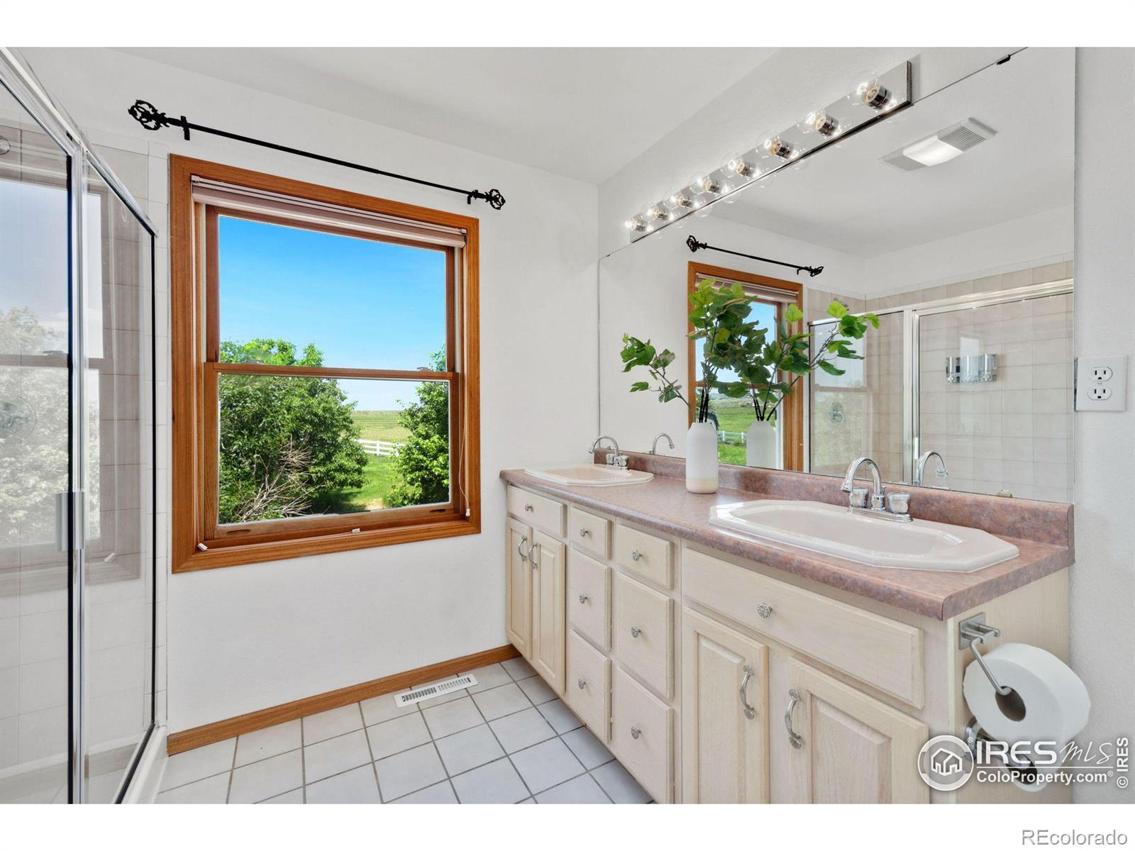 MLS Image #21 for 5024  foothills drive,berthoud, Colorado