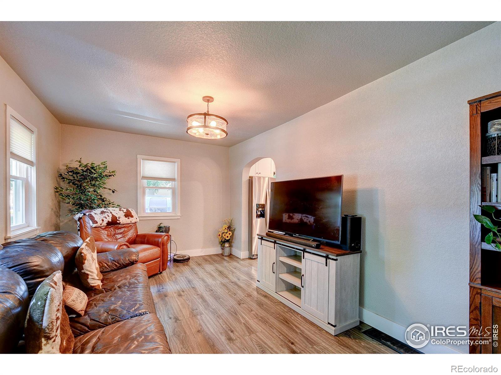 MLS Image #6 for 1138 e 2nd street,loveland, Colorado