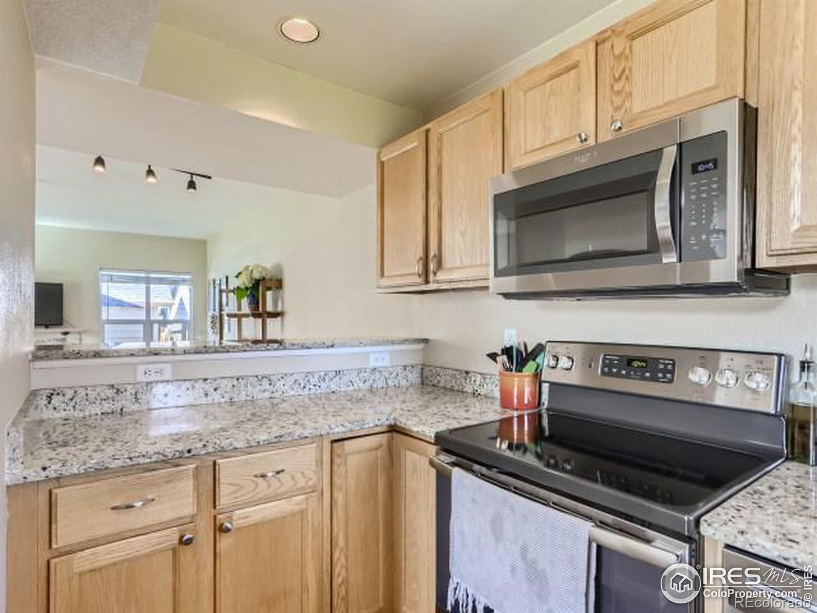 MLS Image #4 for 2955 w stuart street,fort collins, Colorado