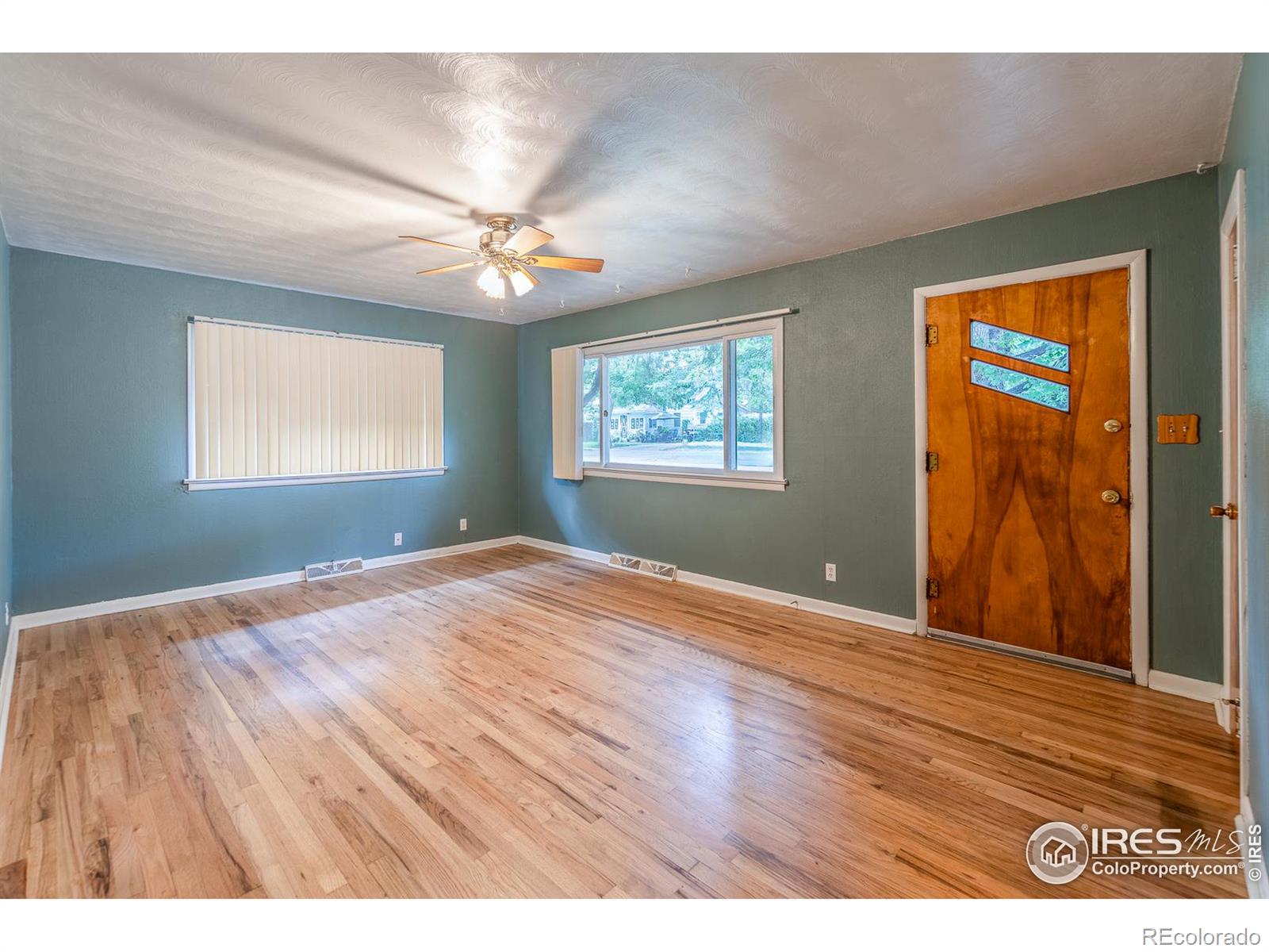 MLS Image #2 for 532 e 11th street,loveland, Colorado