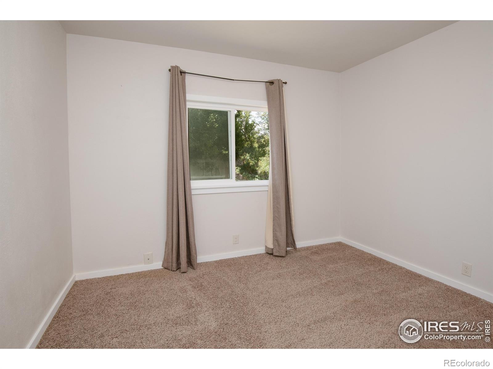 MLS Image #13 for 256  estes lane,gypsum, Colorado