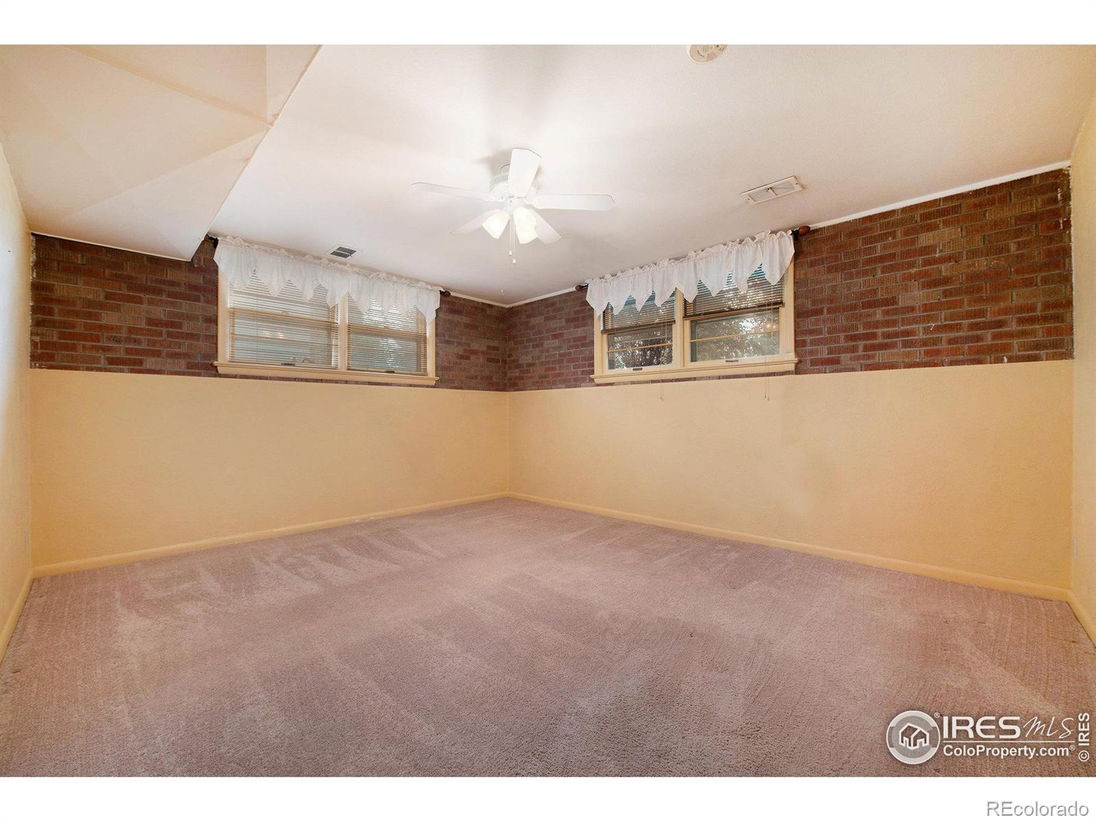 MLS Image #12 for 1925  montview drive,greeley, Colorado