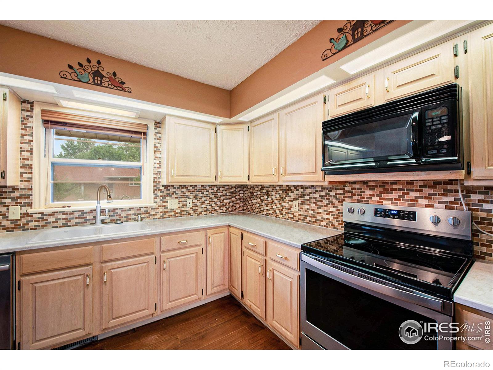 MLS Image #4 for 1925  montview drive,greeley, Colorado