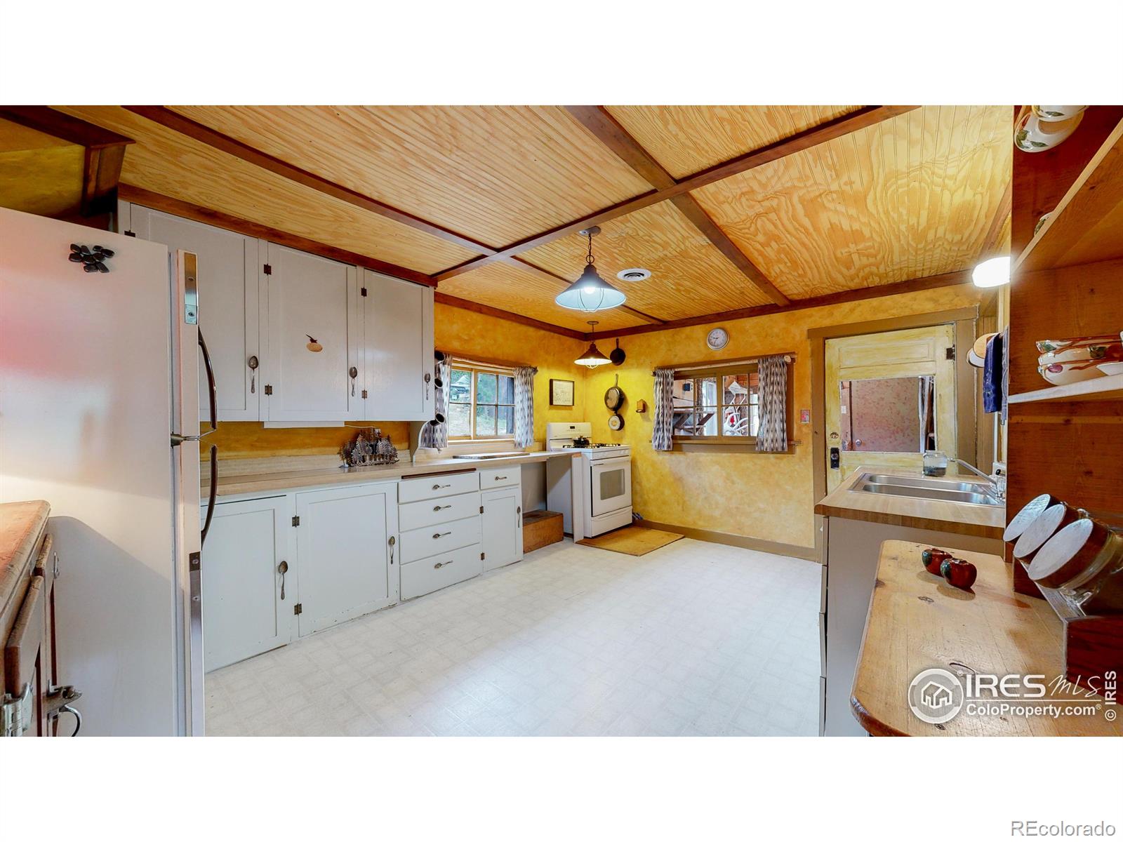 MLS Image #8 for 190  clarabell lane,allenspark, Colorado