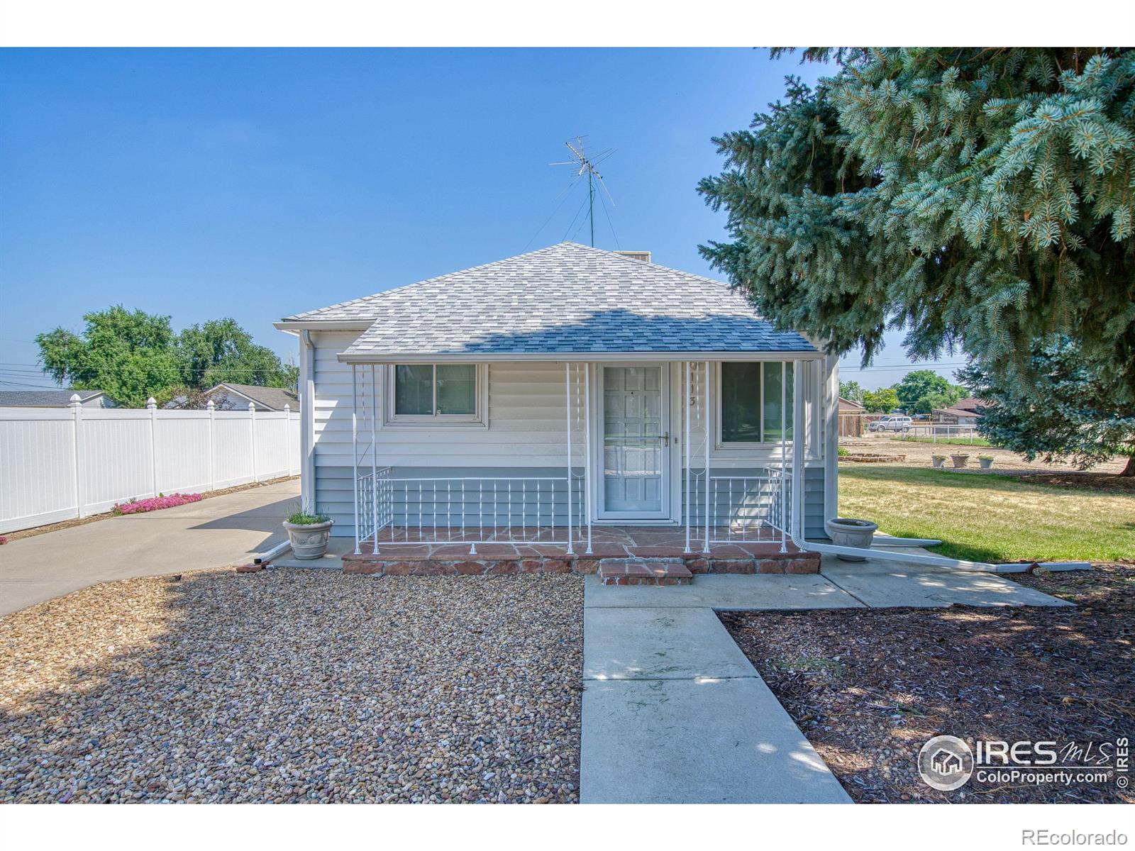 CMA Image for 113  5th Street,Dacono, Colorado