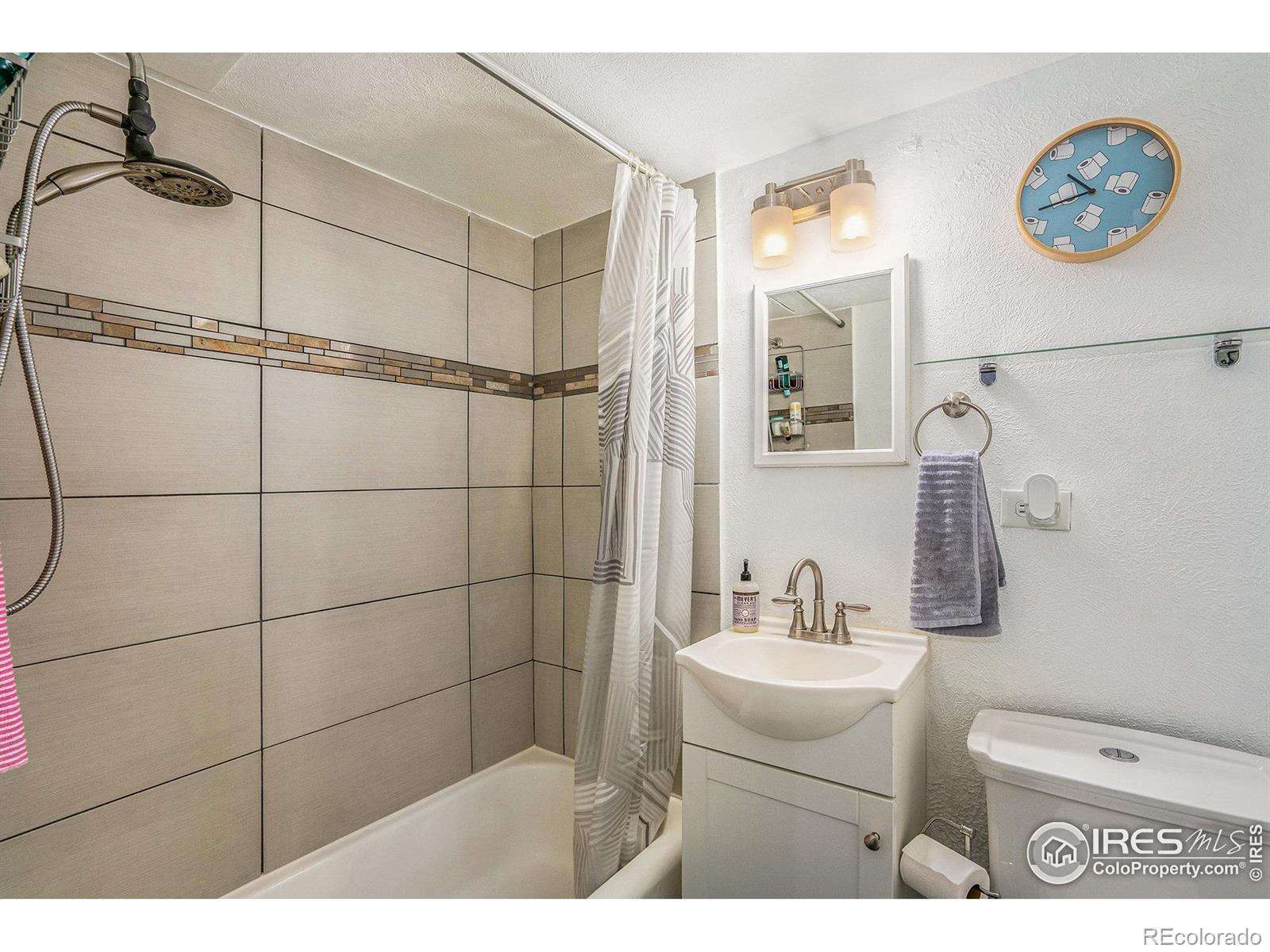 MLS Image #13 for 85 n grant street,denver, Colorado