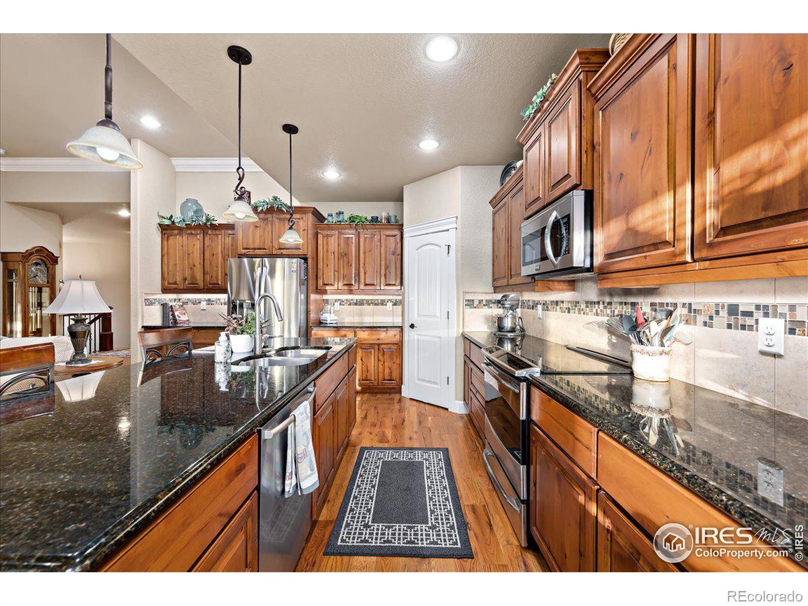 MLS Image #12 for 1328  crabapple drive,loveland, Colorado