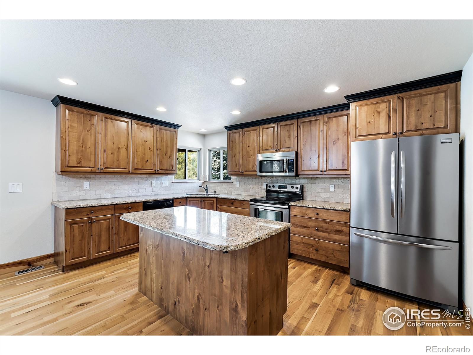 MLS Image #15 for 905  wilshire drive,berthoud, Colorado