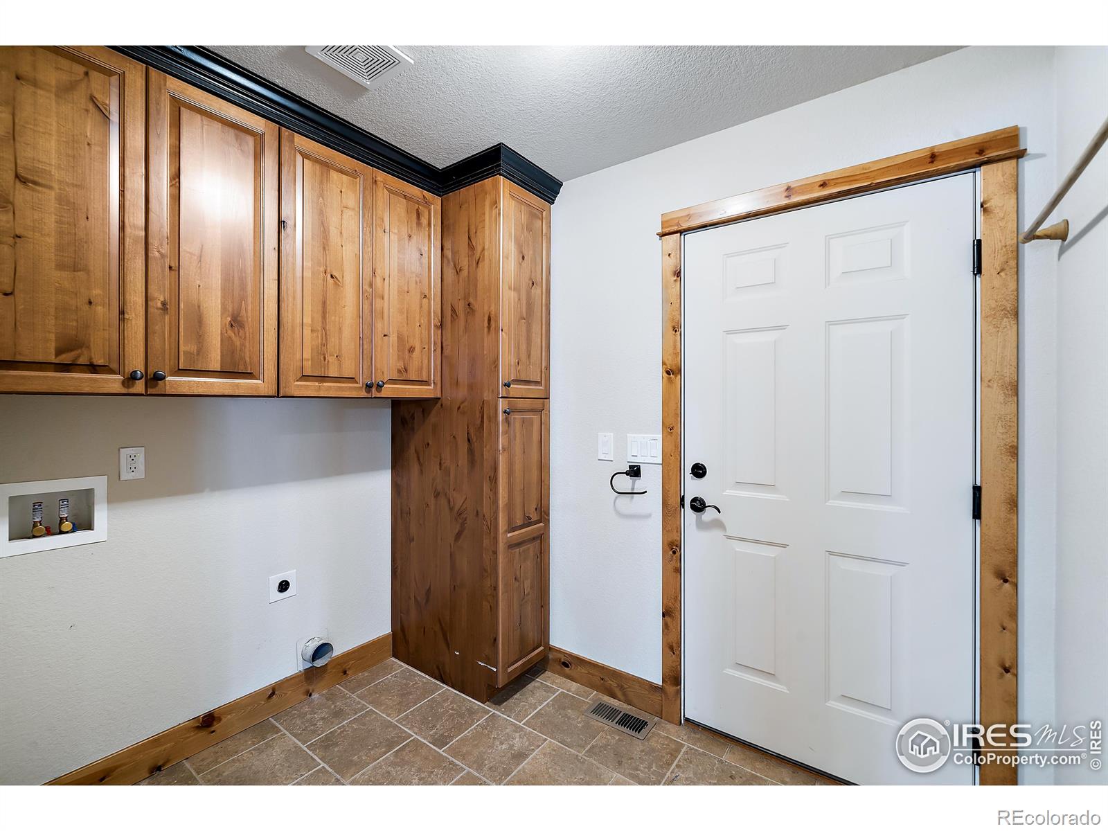 MLS Image #17 for 905  wilshire drive,berthoud, Colorado