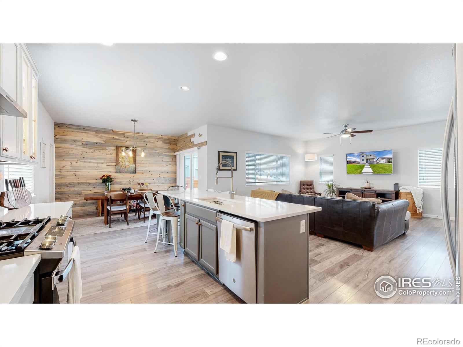 MLS Image #4 for 566  greenspire drive,windsor, Colorado