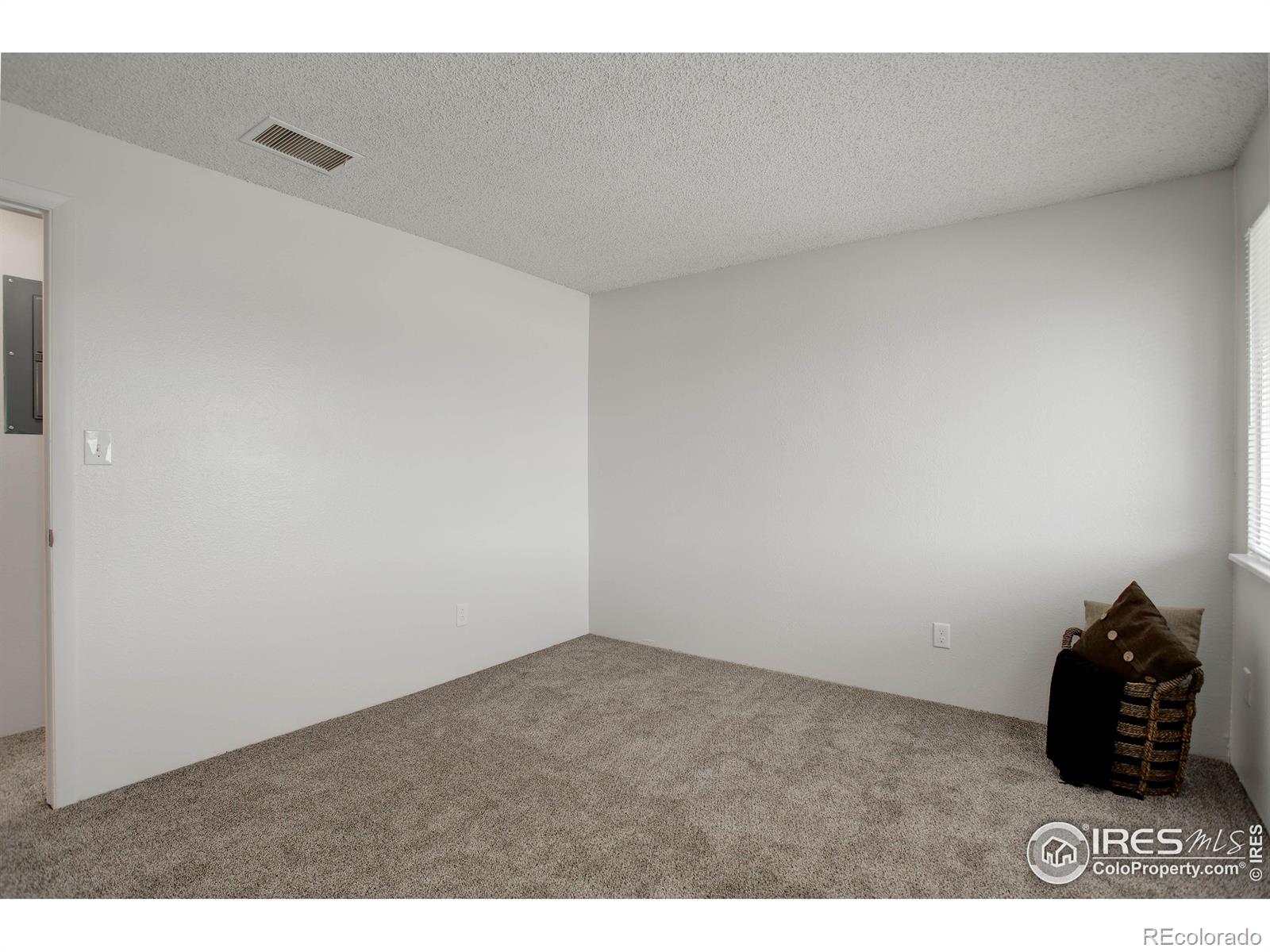 MLS Image #17 for 1705  heatheridge road,fort collins, Colorado