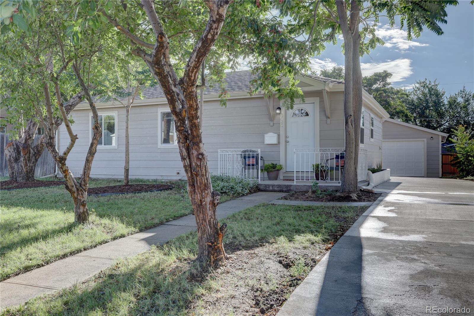 MLS Image #0 for 824 s raritan street,denver, Colorado