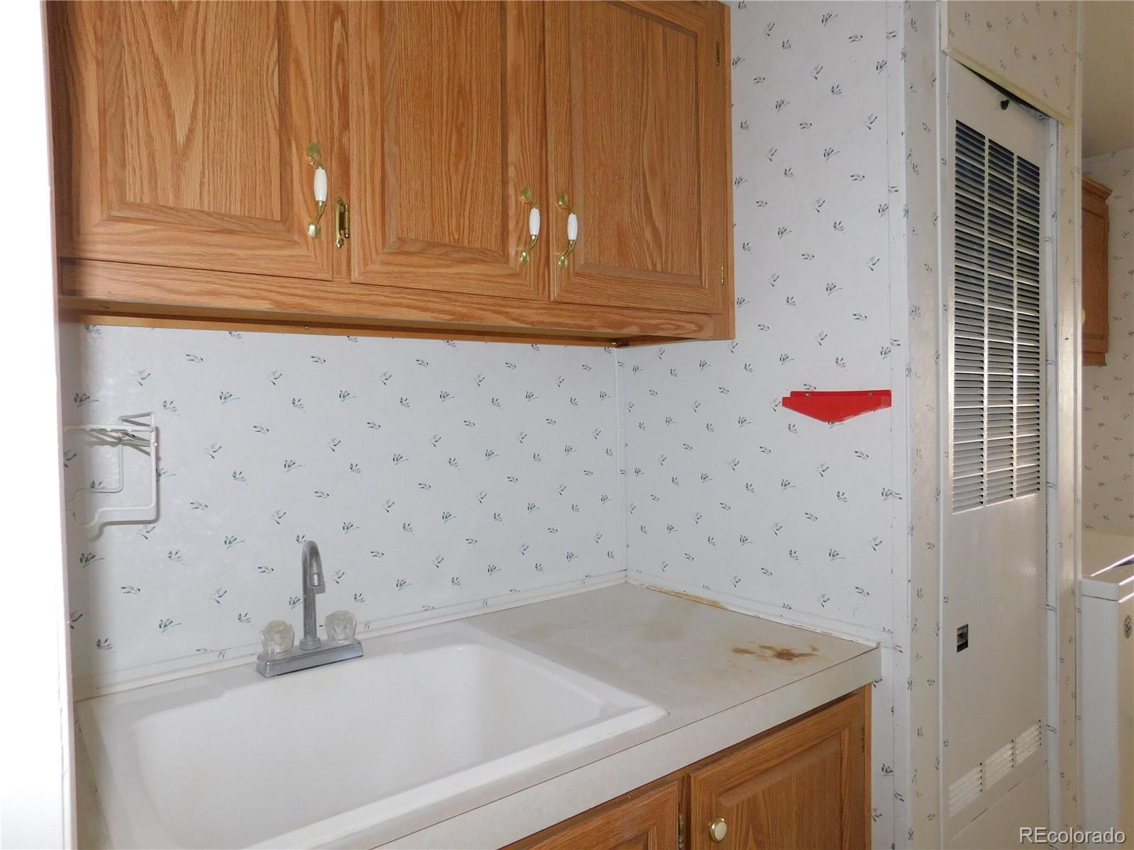 MLS Image #11 for 200  peak view road,rye, Colorado