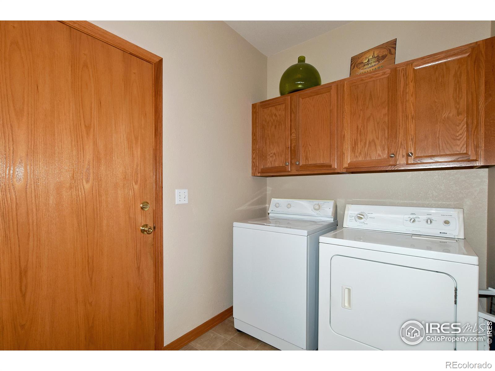 MLS Image #15 for 2107  bronson court,fort collins, Colorado