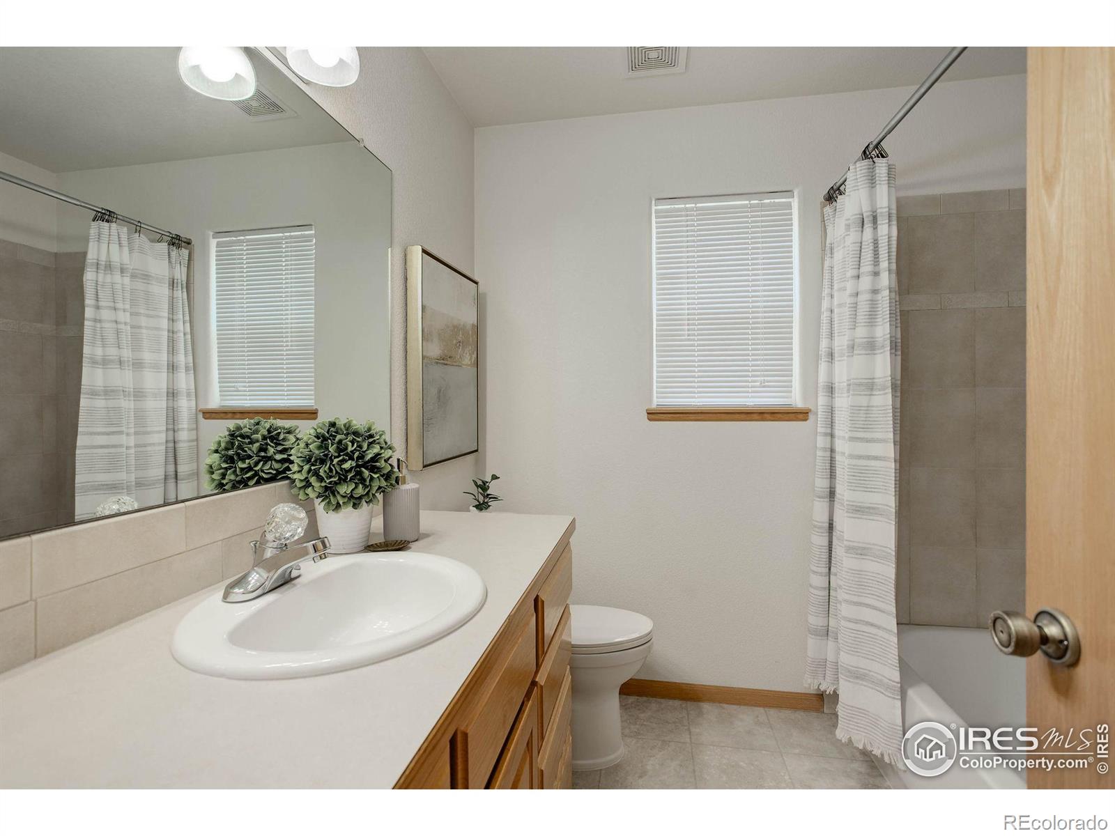 MLS Image #32 for 2289 w 46th street,loveland, Colorado