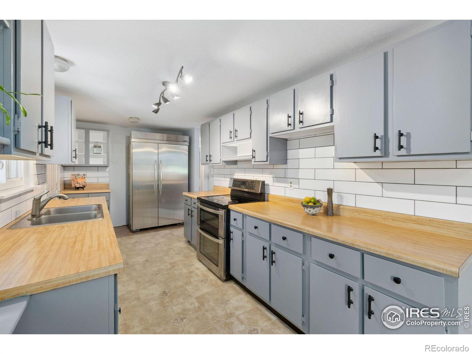 MLS Image #0 for 708  riverbend drive,fort collins, Colorado