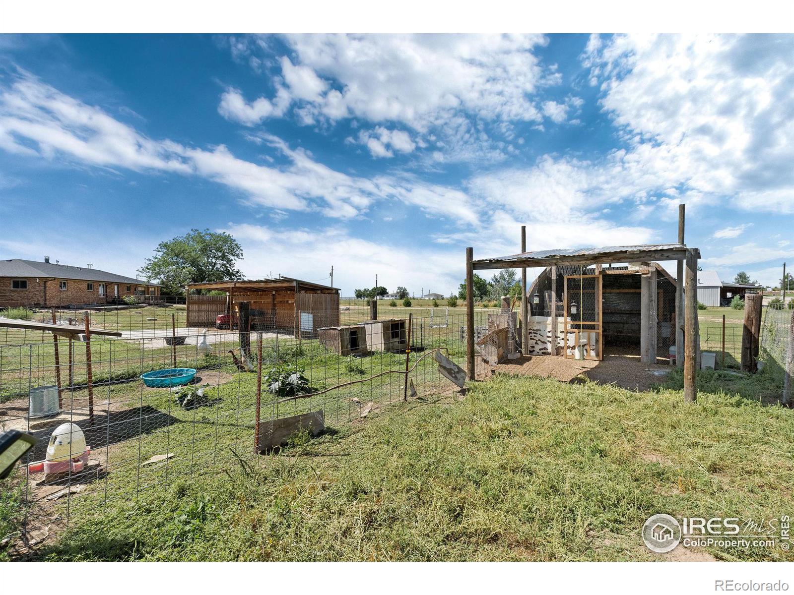 MLS Image #11 for 8880  county road 49 ,hudson, Colorado