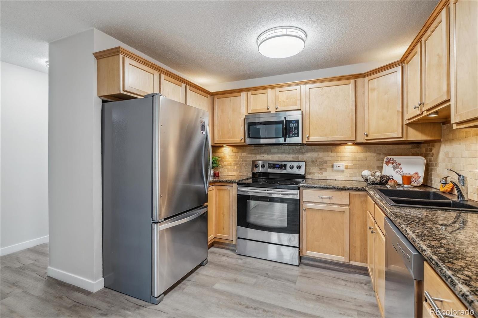 MLS Image #2 for 650 s alton way 7a,denver, Colorado