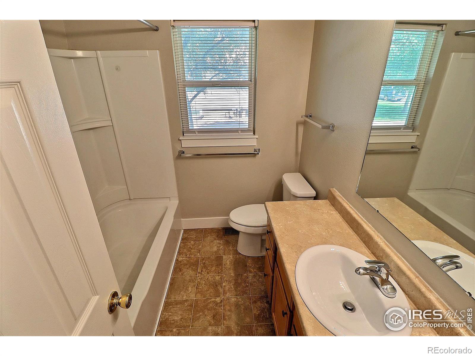 MLS Image #18 for 1012  34th avenue,greeley, Colorado