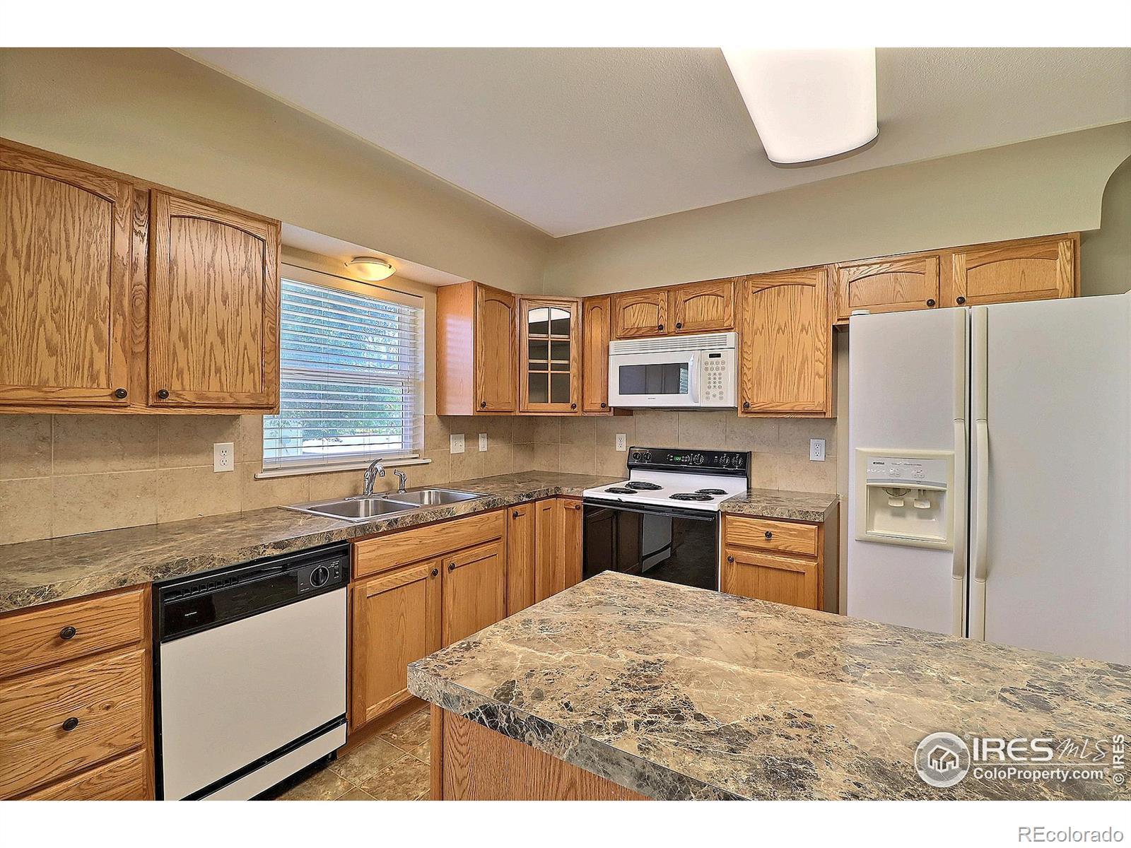 MLS Image #11 for 1010  34th avenue,greeley, Colorado