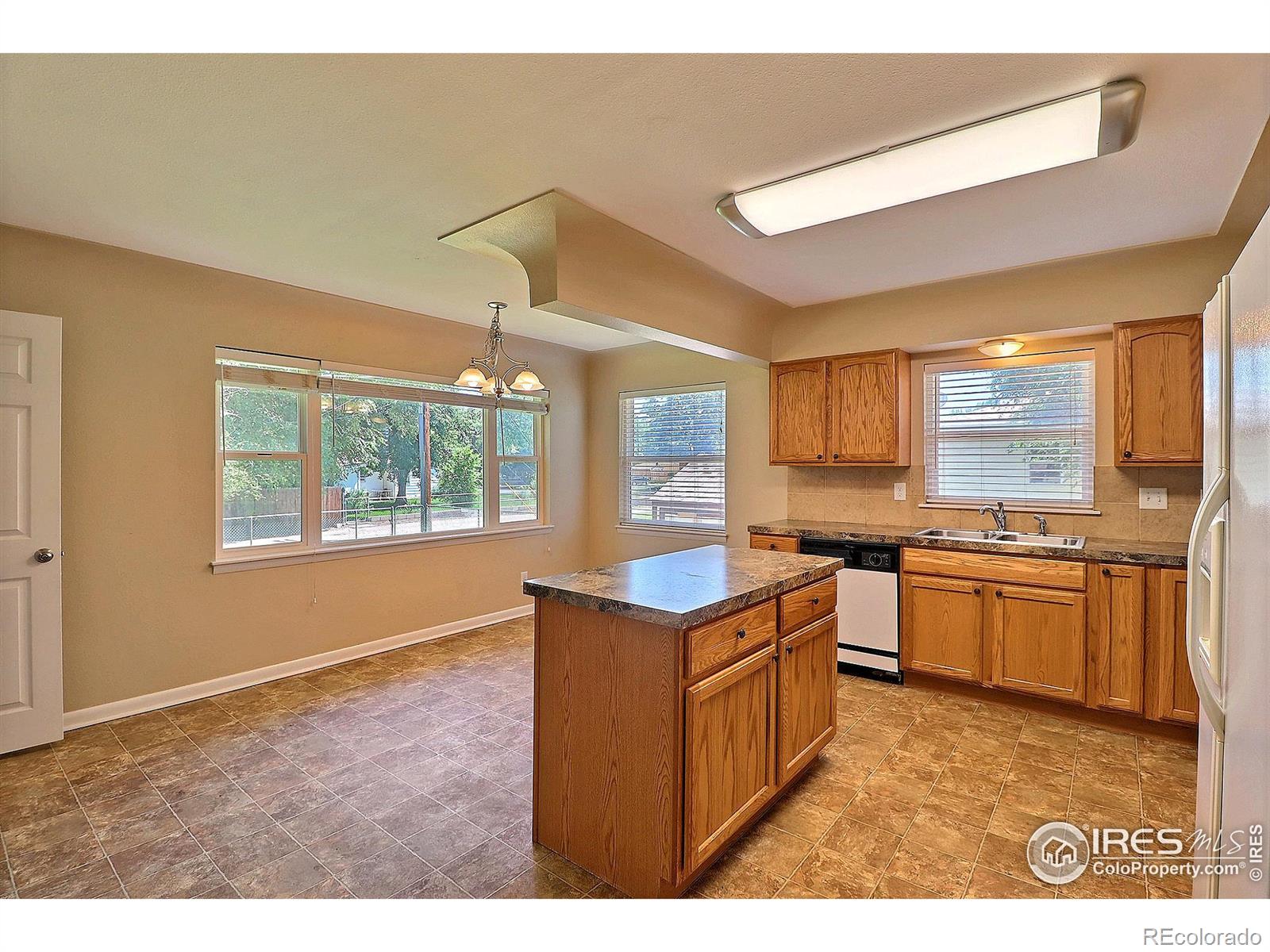 MLS Image #6 for 1010  34th avenue,greeley, Colorado