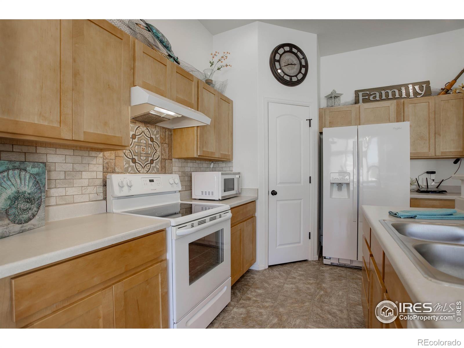 MLS Image #7 for 2333  76th ave ct,greeley, Colorado