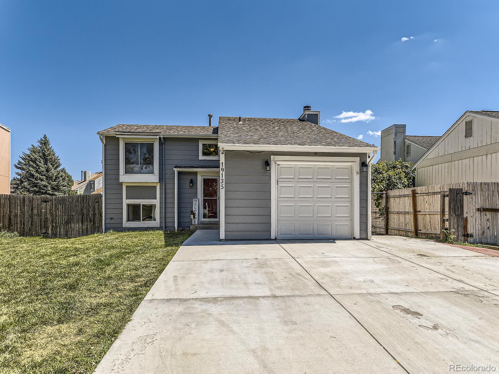 MLS Image #0 for 19135  milan circle,aurora, Colorado