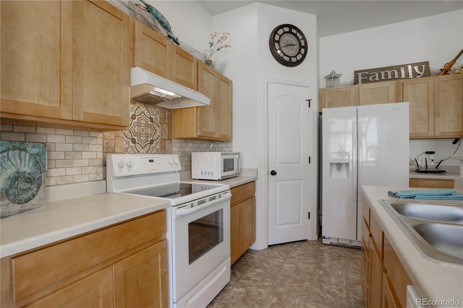 MLS Image #7 for 2333  76th avenue court,greeley, Colorado