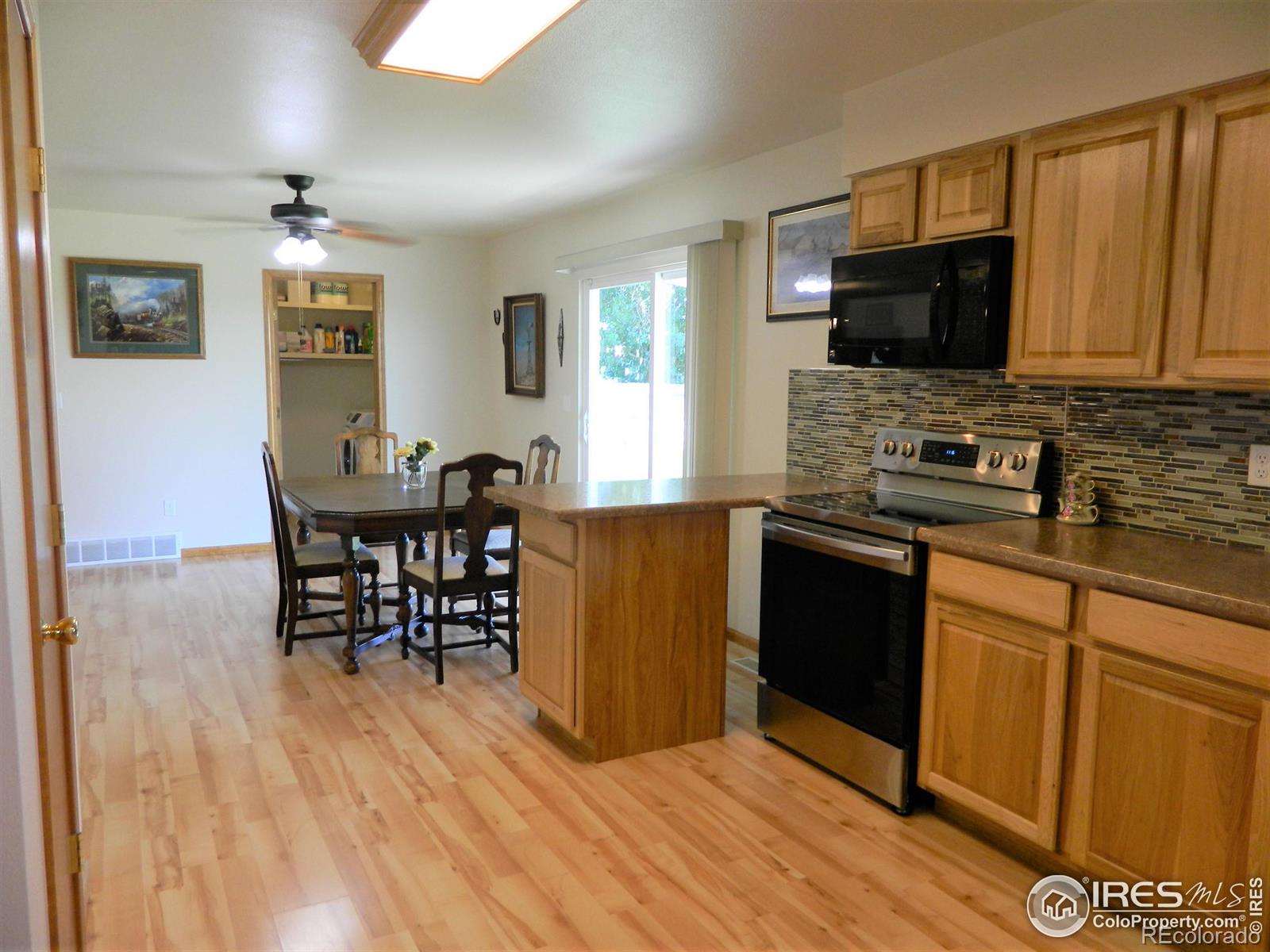 MLS Image #11 for 581  rose street,hillrose, Colorado