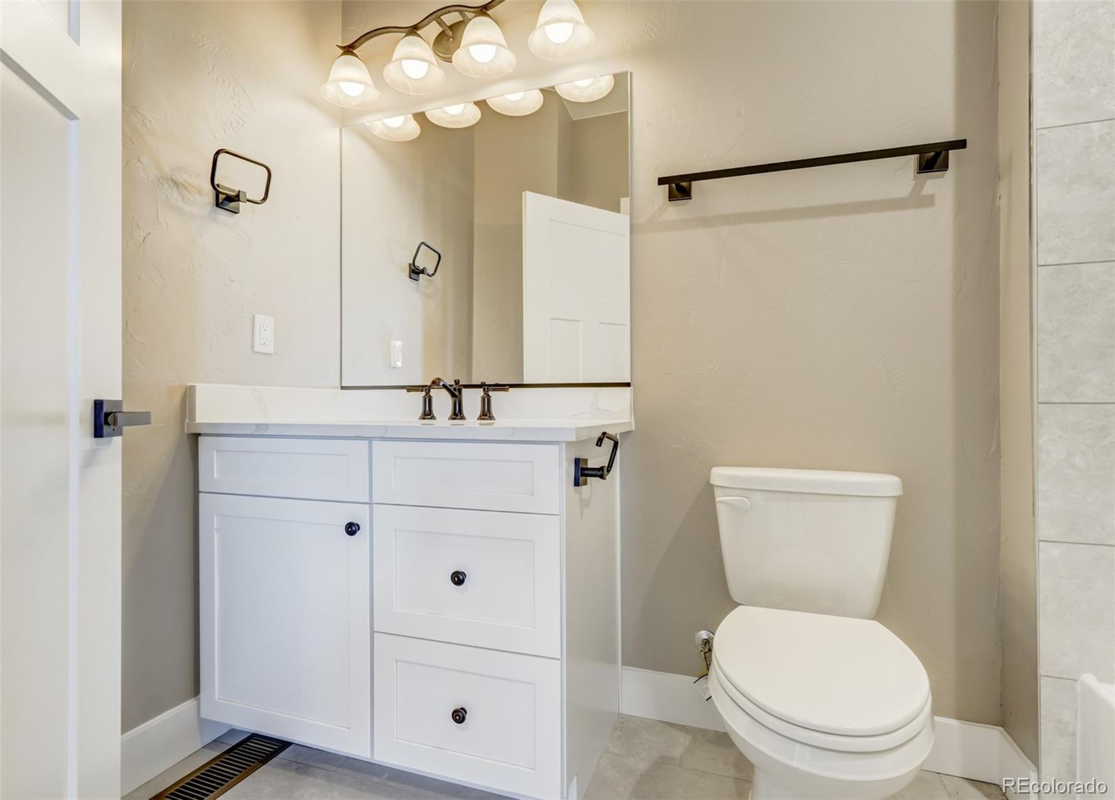 MLS Image #33 for 11921  woodridge terrace,colorado springs, Colorado