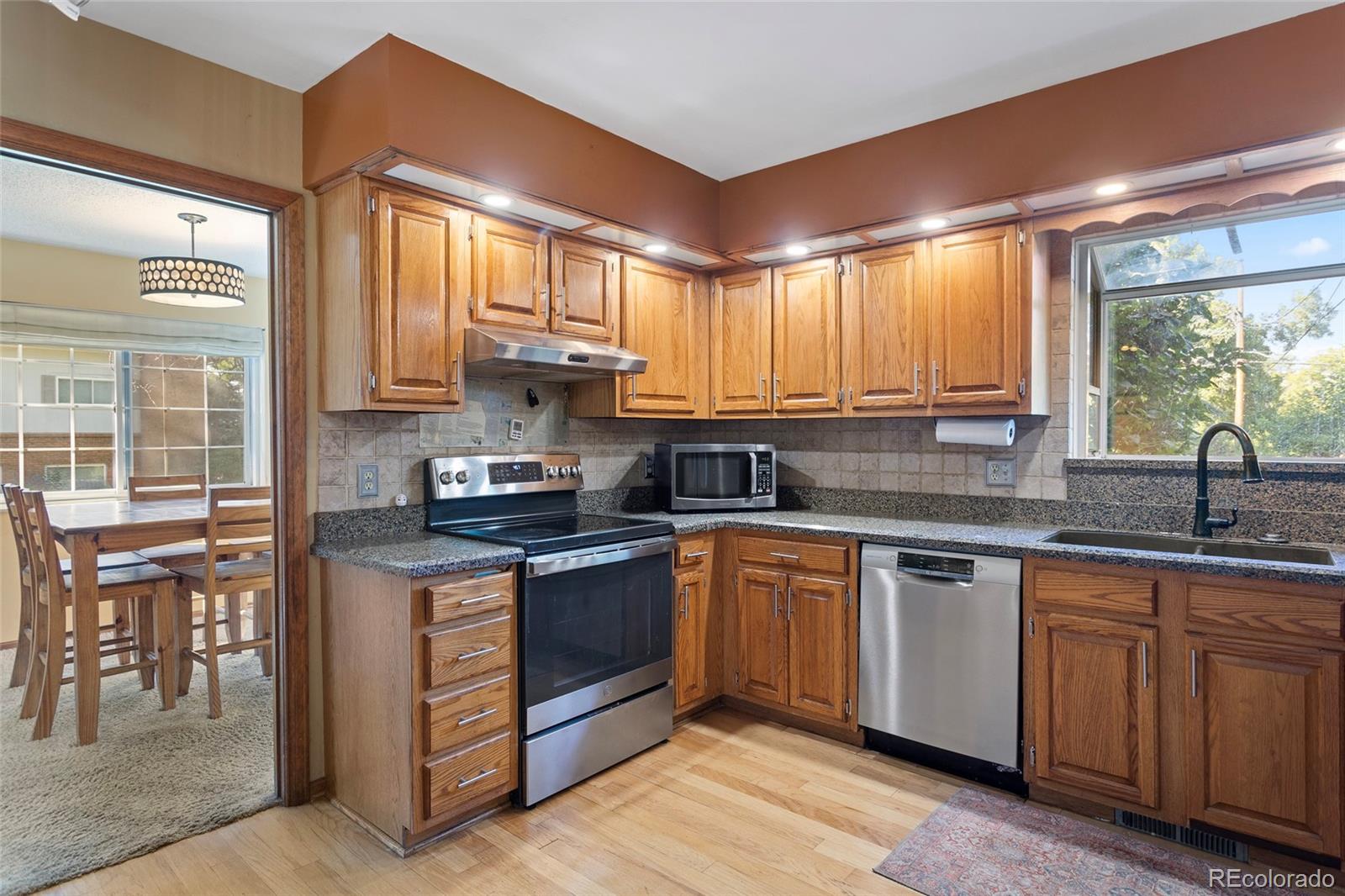MLS Image #9 for 11375 w 78th drive,arvada, Colorado