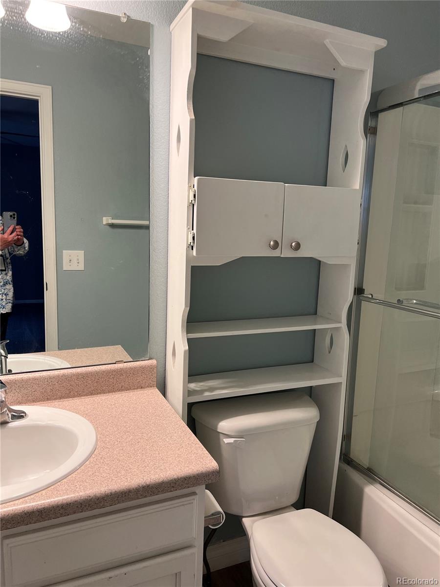 MLS Image #17 for 22823 e orchard place,aurora, Colorado