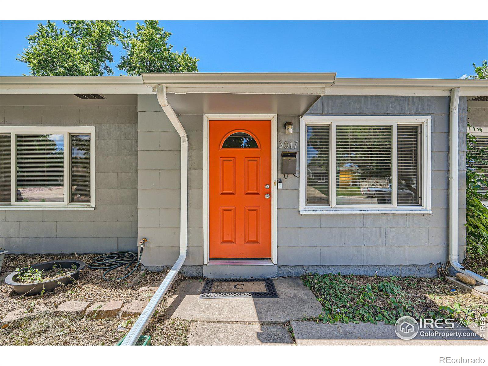 MLS Image #2 for 3017 s grape way,denver, Colorado