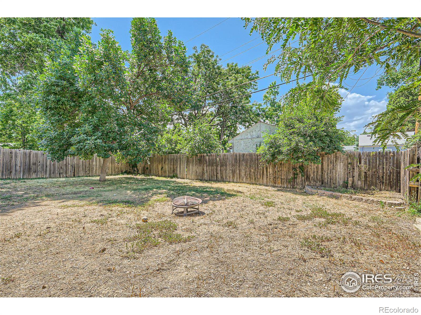 MLS Image #23 for 3017 s grape way,denver, Colorado