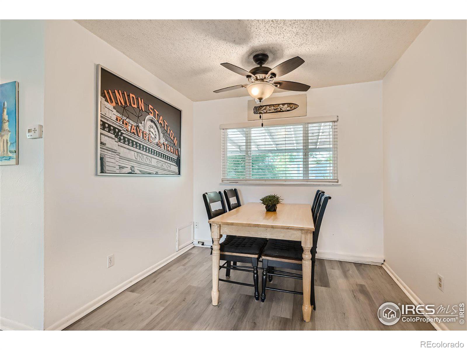 MLS Image #8 for 3017 s grape way,denver, Colorado