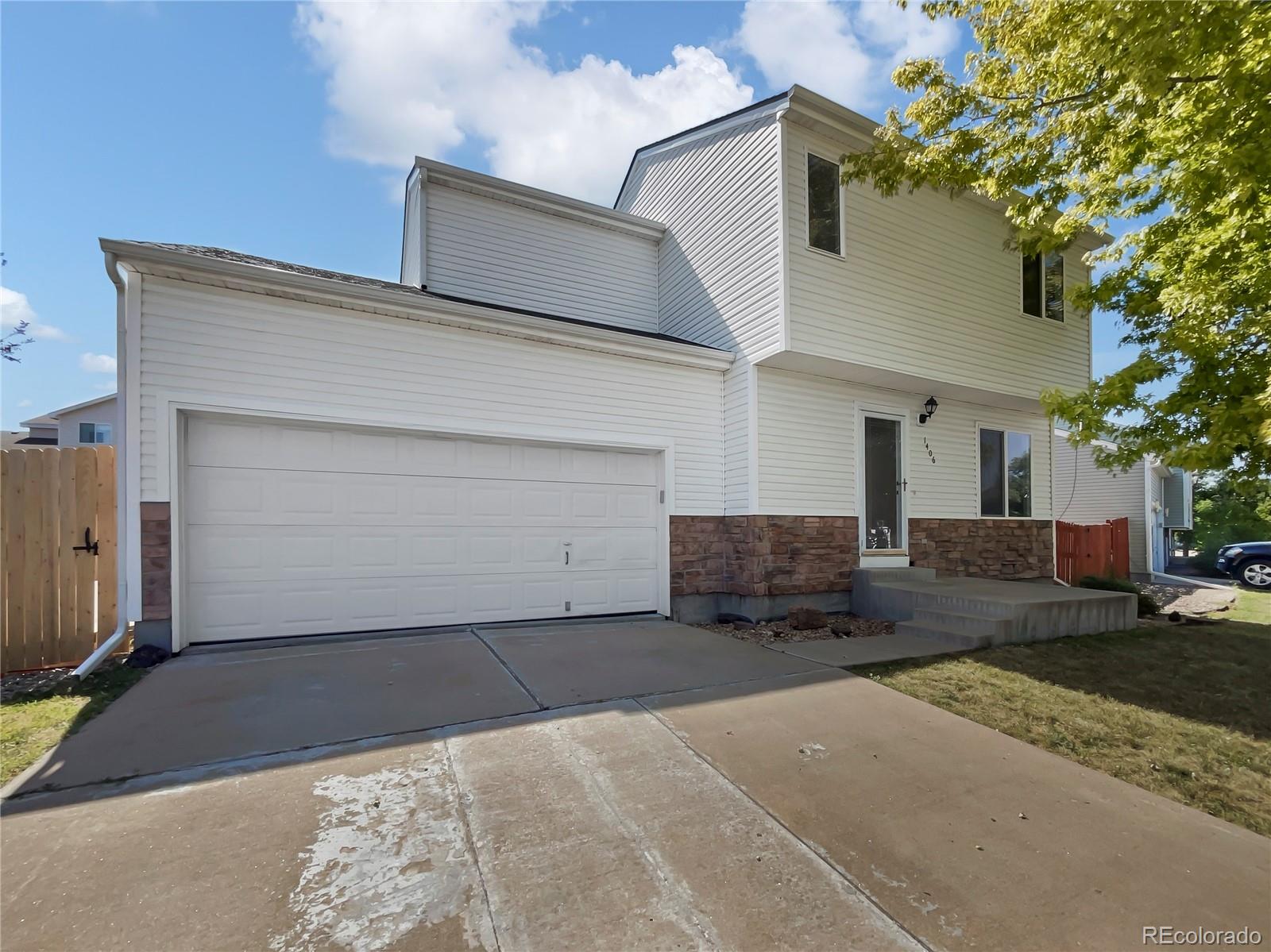 MLS Image #0 for 1406 s pitkin court,aurora, Colorado