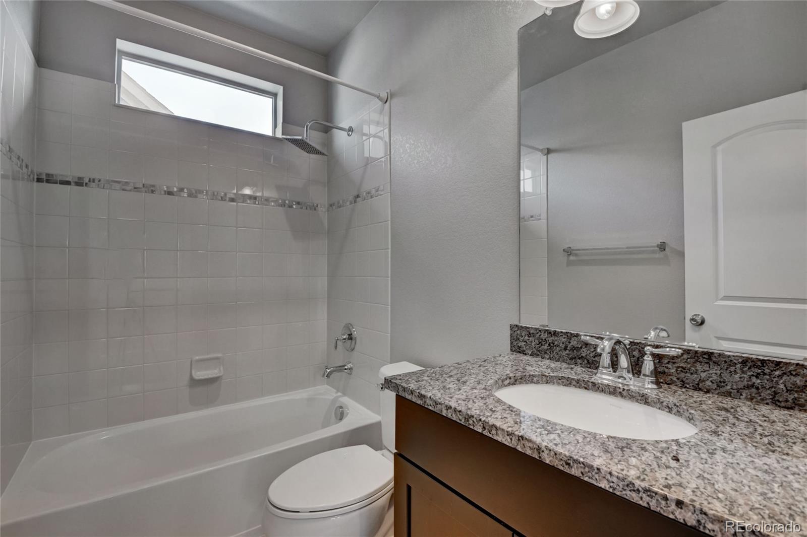 MLS Image #15 for 8668 e 54th place,denver, Colorado