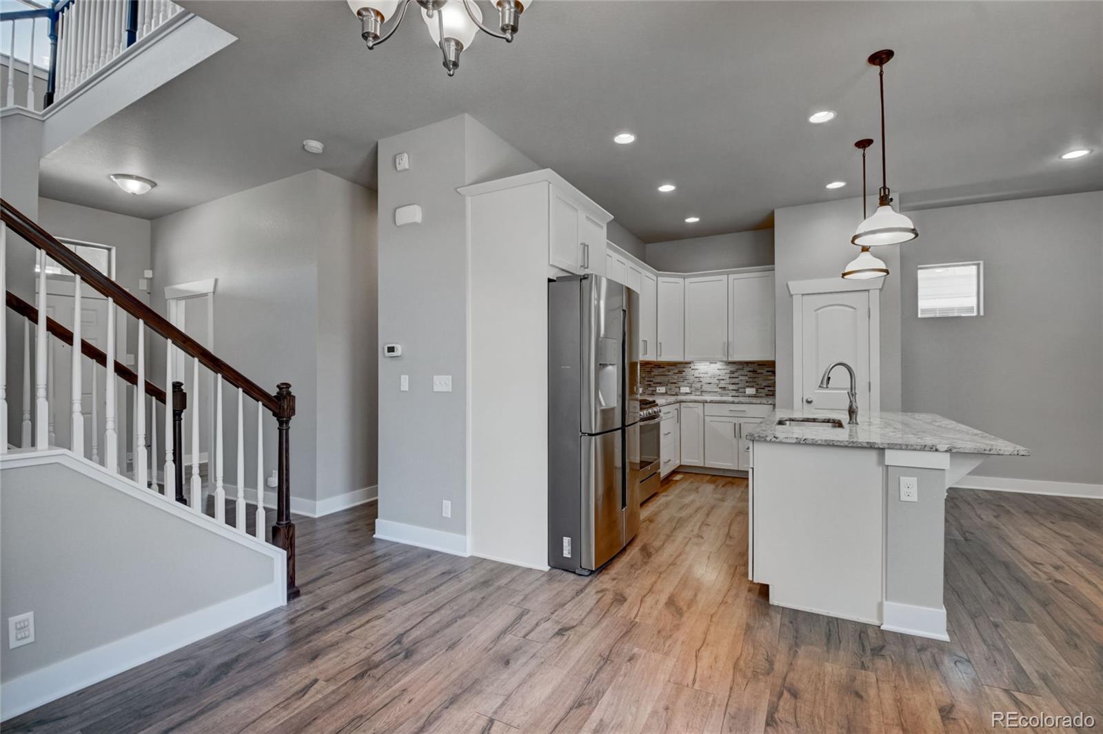 MLS Image #4 for 8668 e 54th place,denver, Colorado