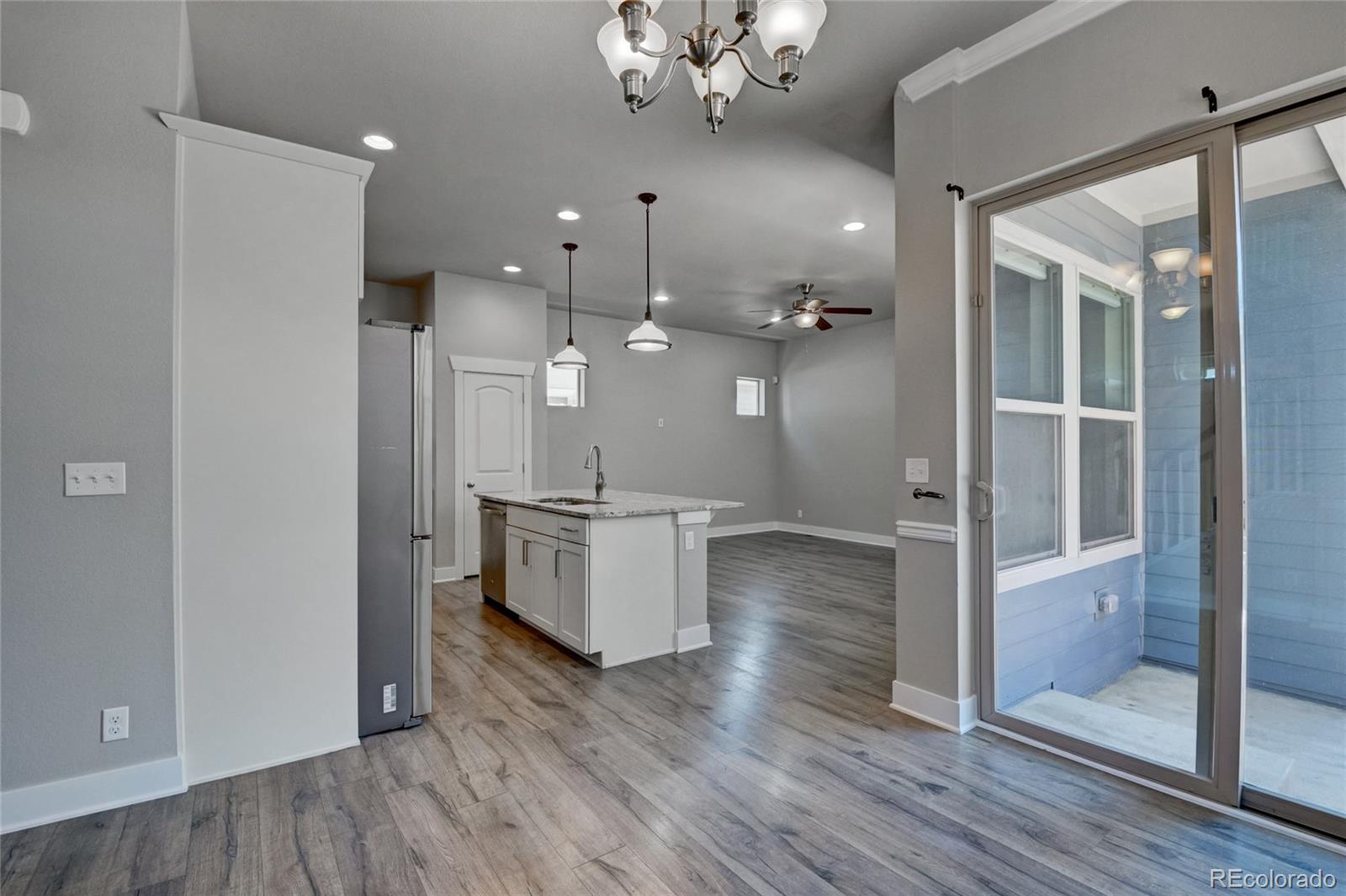 MLS Image #6 for 8668 e 54th place,denver, Colorado