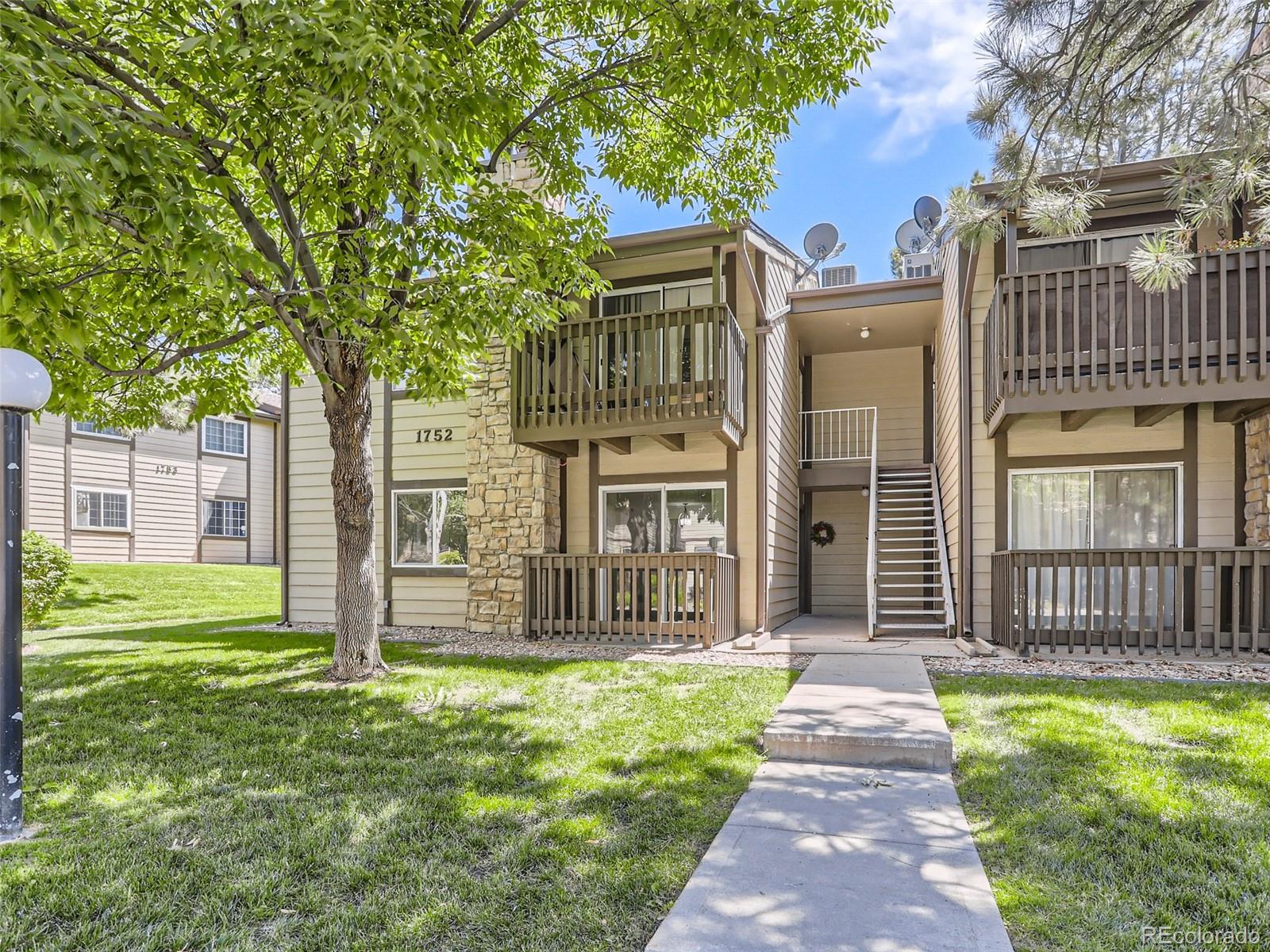 MLS Image #0 for 1752 s pitkin circle a,aurora, Colorado