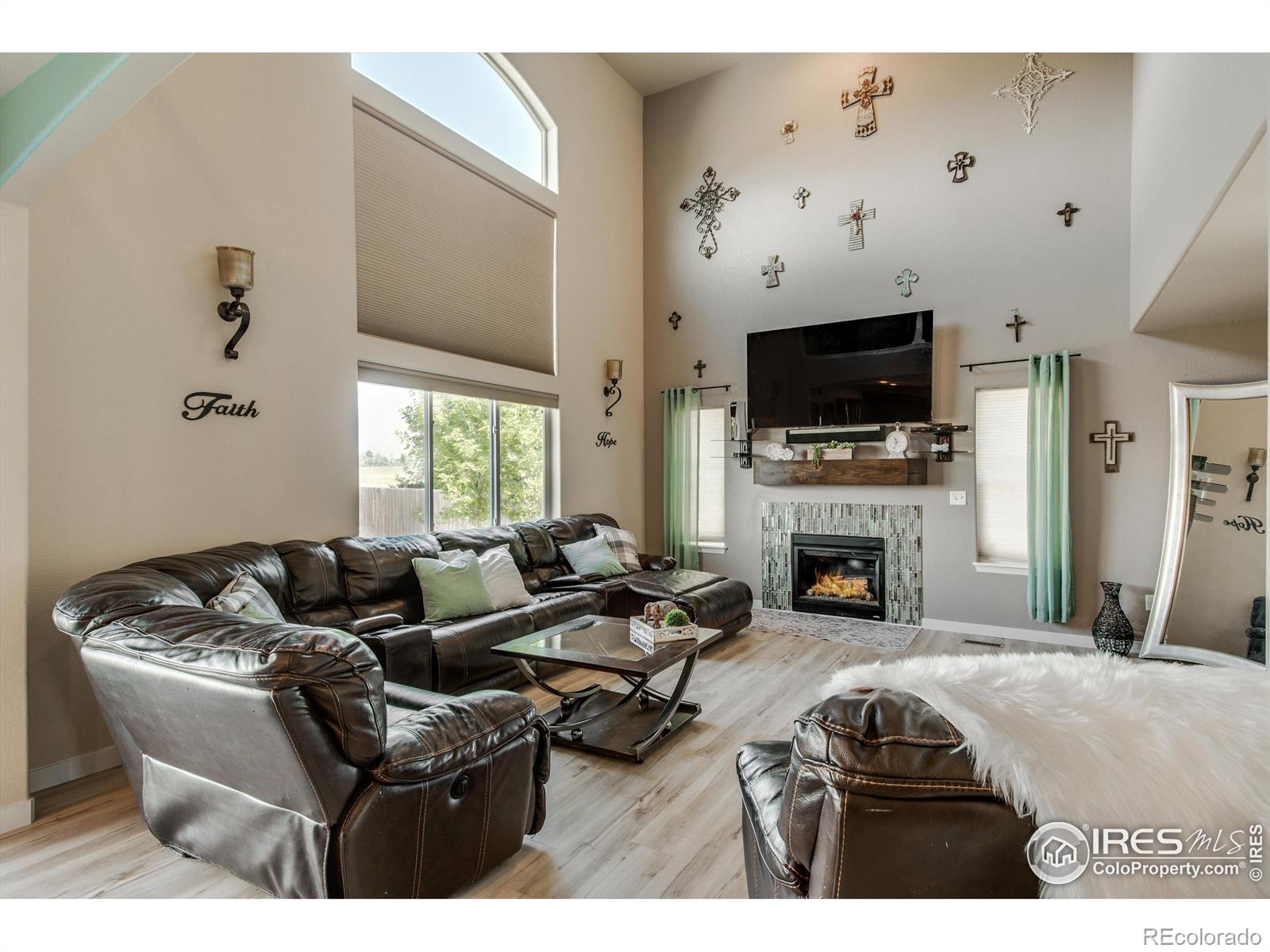 MLS Image #11 for 2721  bridle drive,mead, Colorado