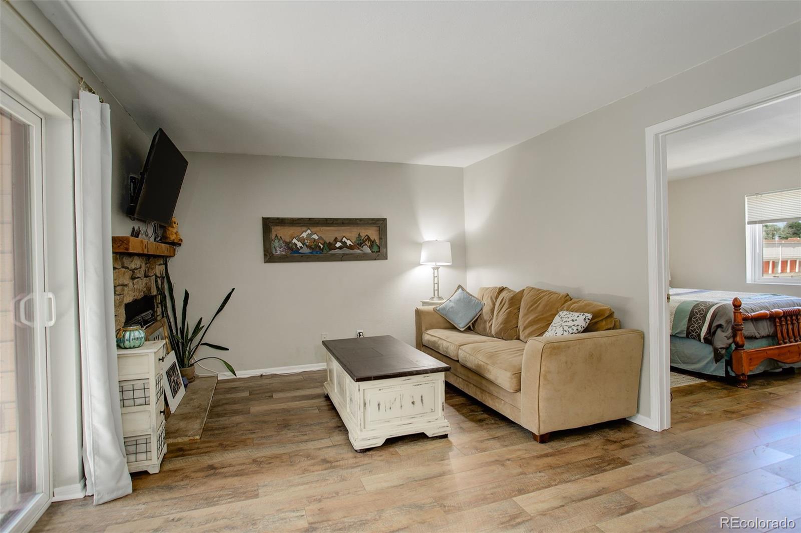 MLS Image #8 for 4661 s decatur street,englewood, Colorado