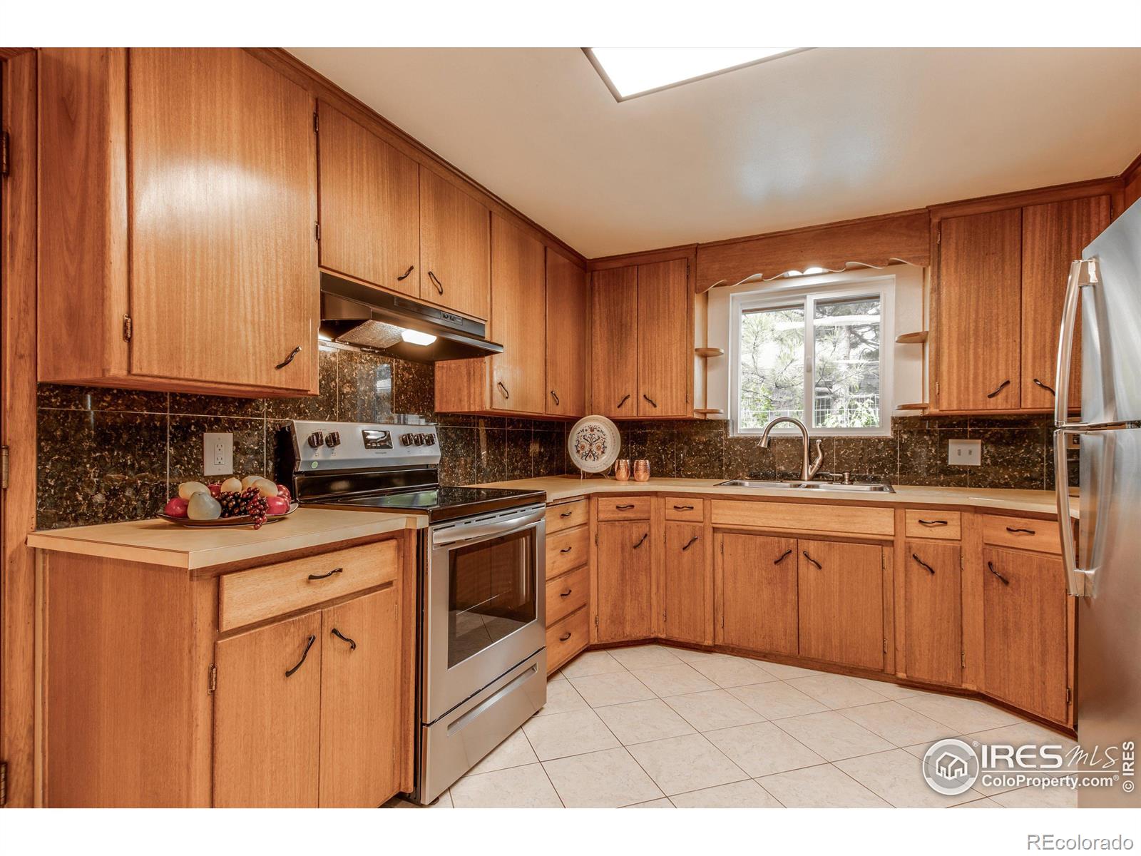 MLS Image #2 for 1114  vivian street,longmont, Colorado