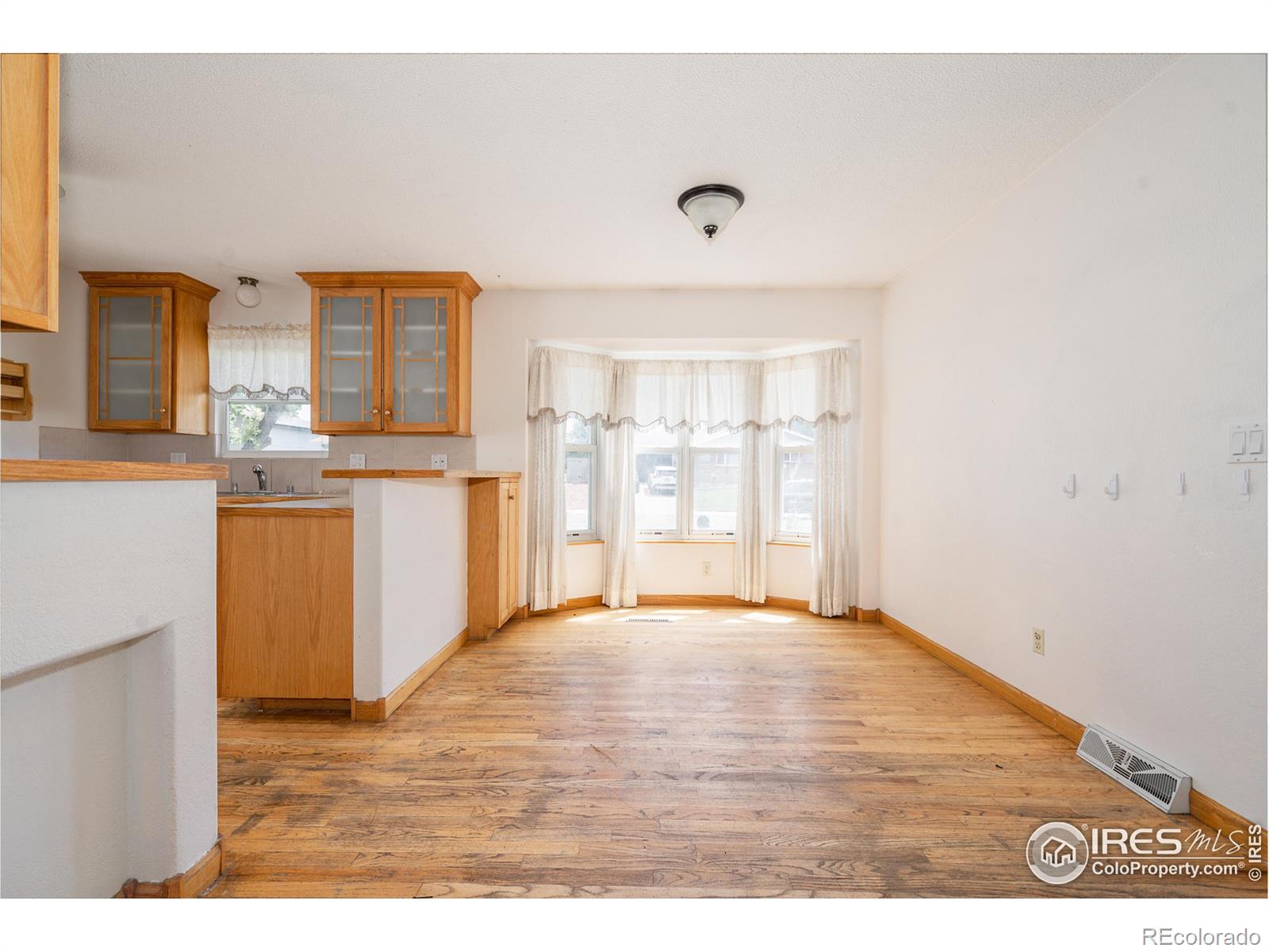 MLS Image #8 for 4207 w 8th street,greeley, Colorado